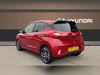 Used Hyundai i10 2023 for sale - 76156544: Photo 2
