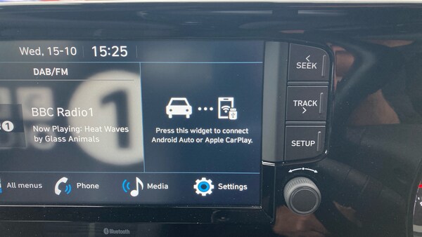 Used Hyundai i10 2023 for sale - 76156544: Photo 34