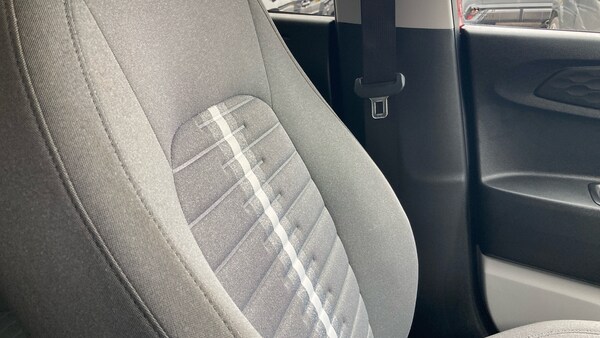 Used Hyundai i10 2023 for sale - 76156544: Photo 36