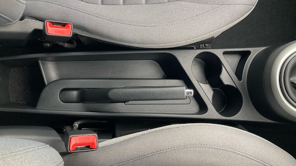 Used Hyundai i10 2023 for sale - 76156544: Photo 40