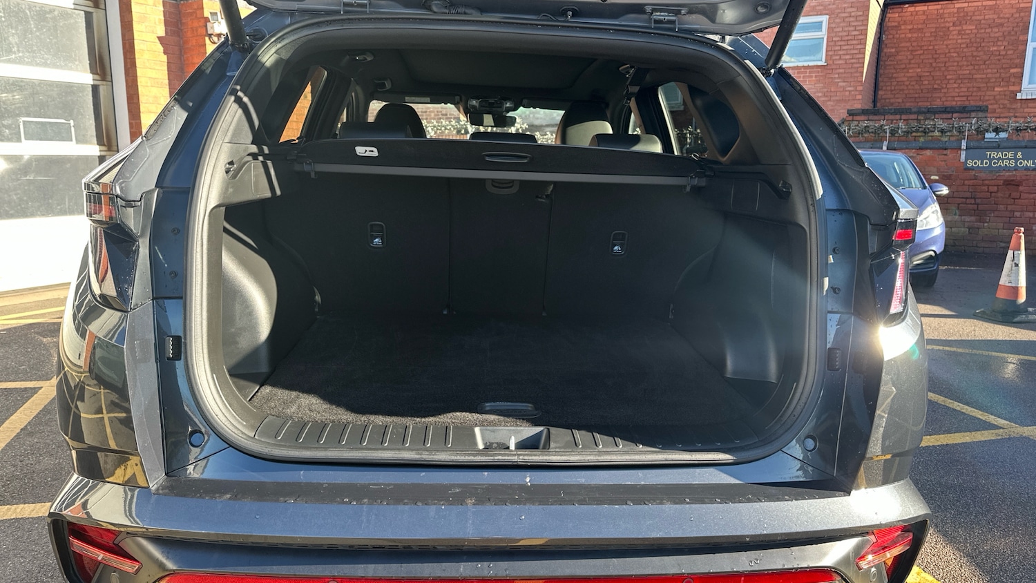 Used Hyundai TUCSON 2021 for sale - 77565216: Photo 4