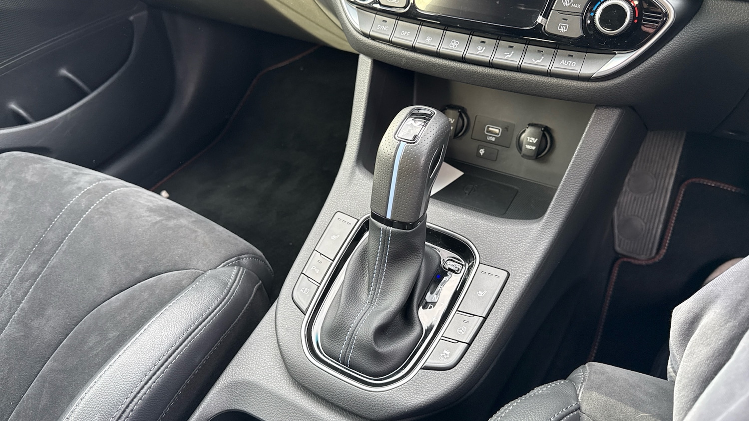 Used Hyundai i30 2022 for sale - 77687355: Photo 13