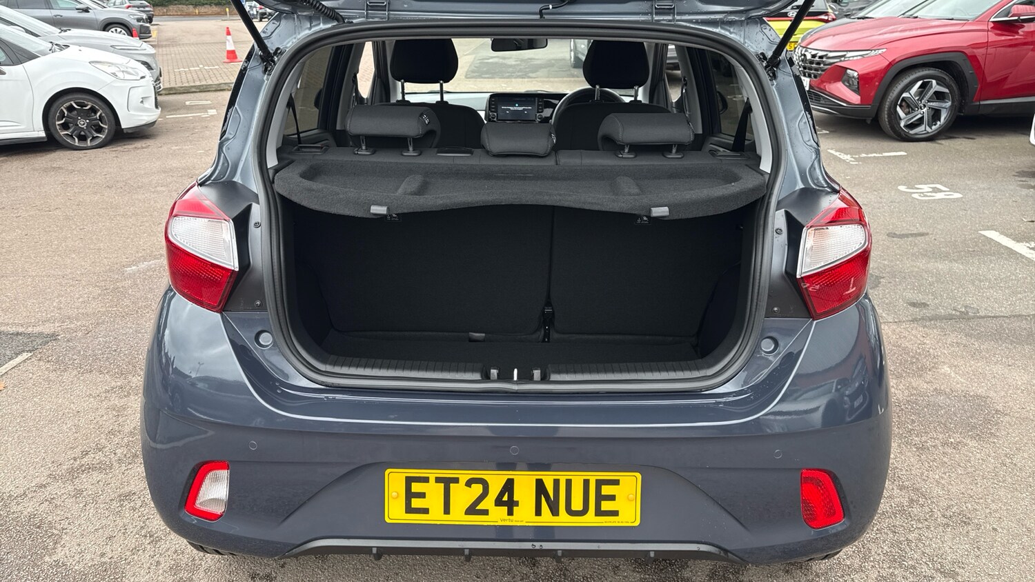 Used Hyundai i10 2024 for sale - 76508067: Photo 4