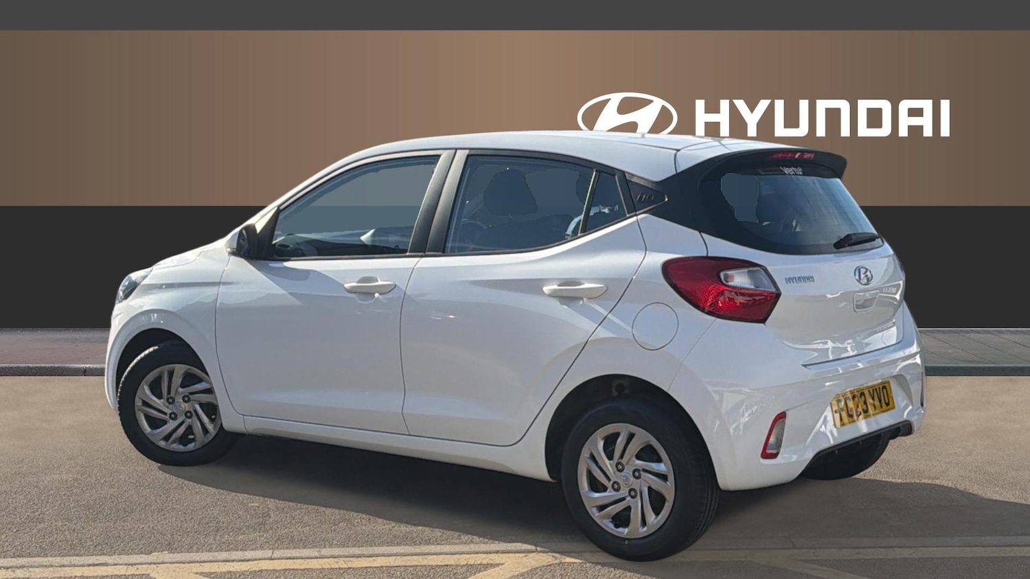 Used Hyundai i10 2023 for sale - 77742475: Photo 2
