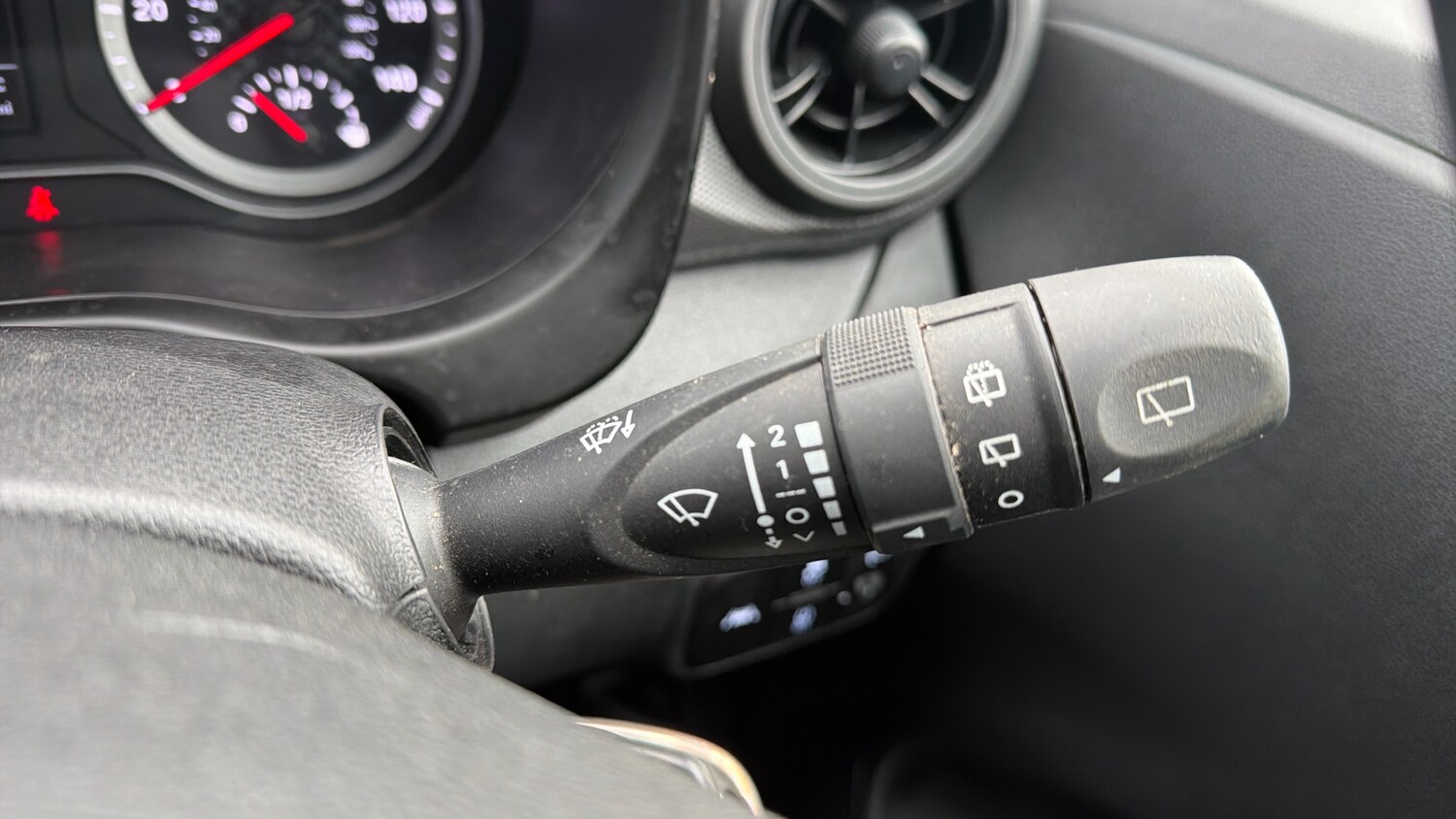 Used Hyundai i10 2023 for sale - 77742475: Photo 25