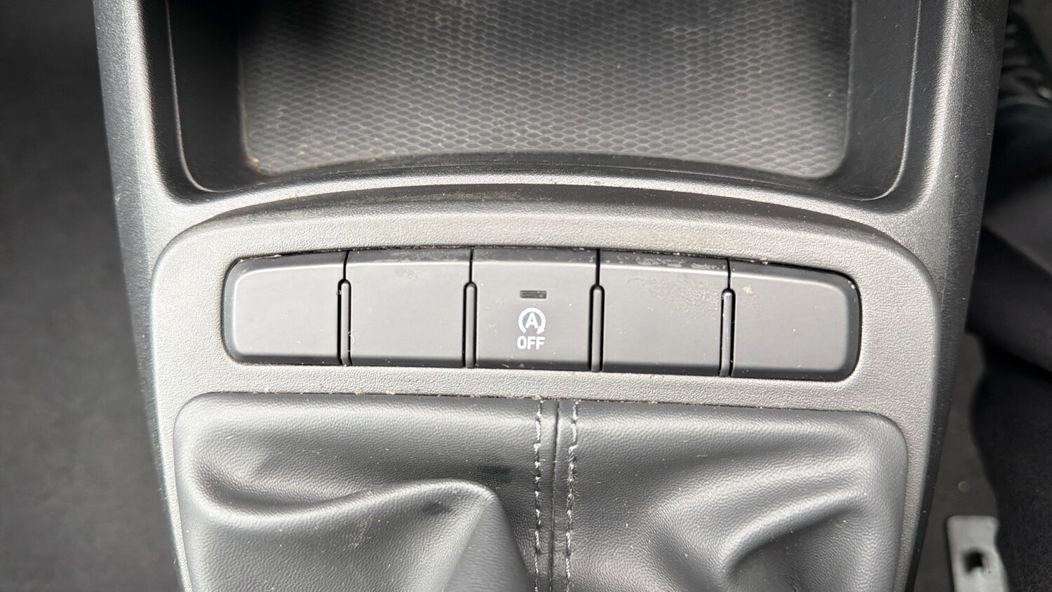 Used Hyundai i10 2023 for sale - 77742475: Photo 34