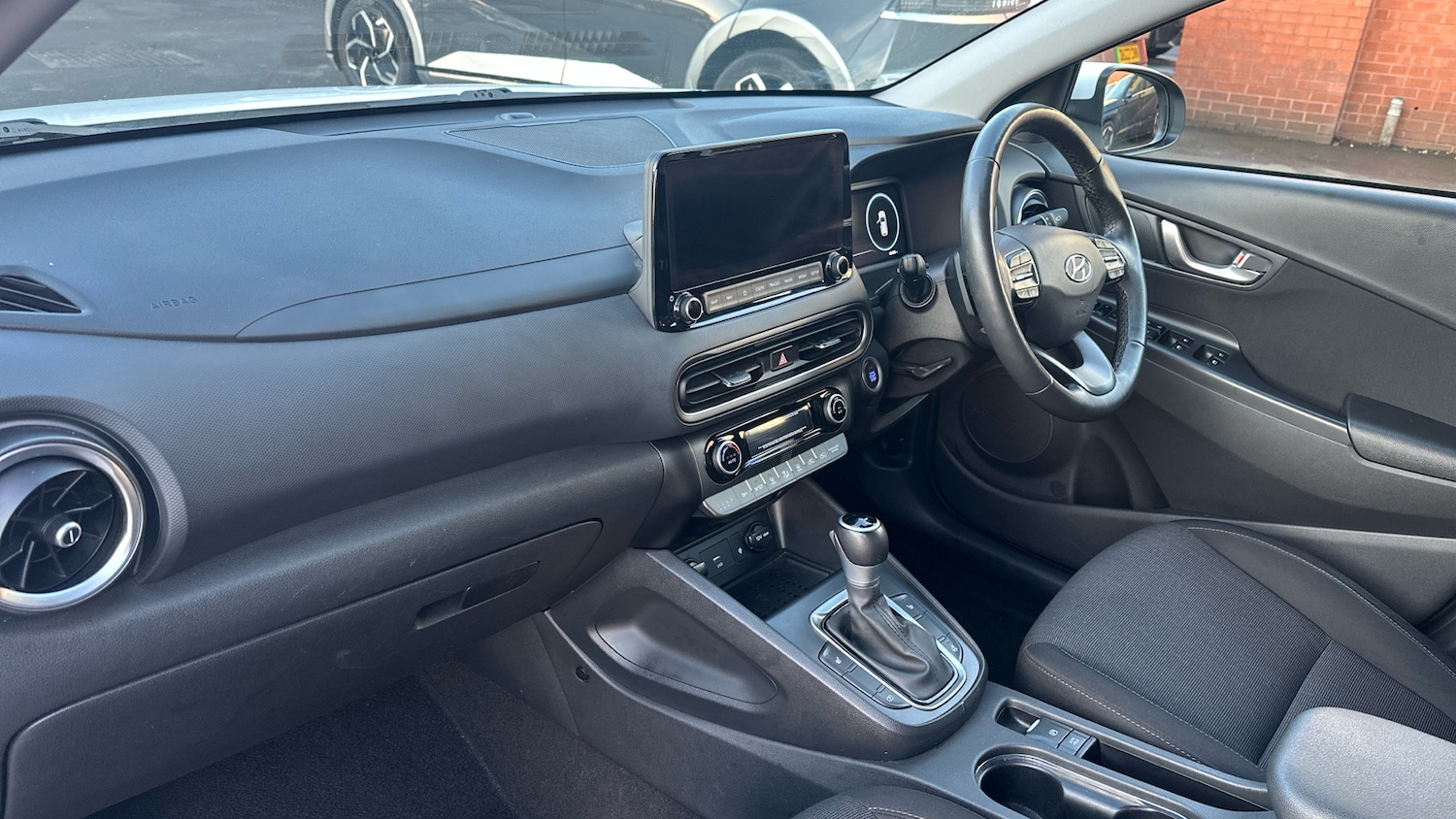 Used Hyundai KONA 2022 for sale - 76831431: Photo 9