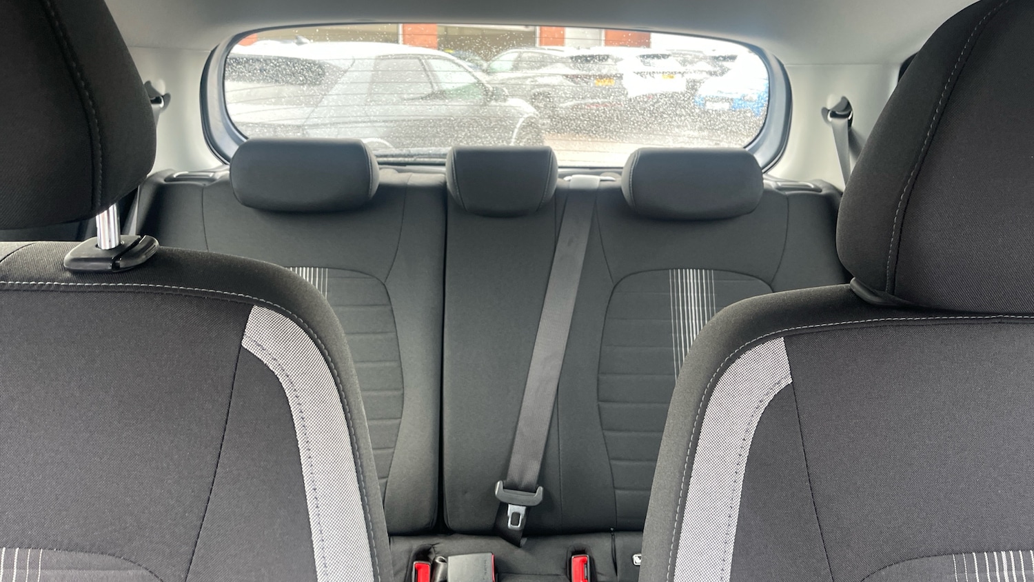 Used Hyundai i10 2025 for sale - 76891615: Photo 15