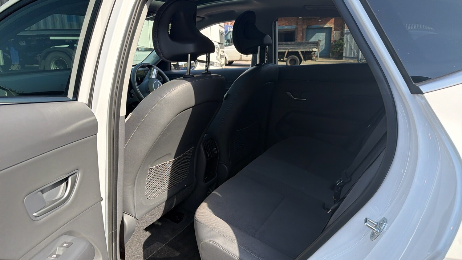 Used Hyundai KONA 2025 for sale - 78176381: Photo 16