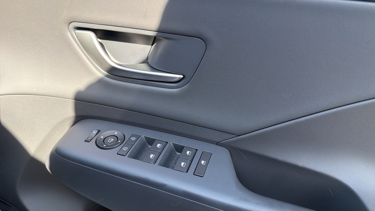 Used Hyundai KONA 2025 for sale - 78176381: Photo 38