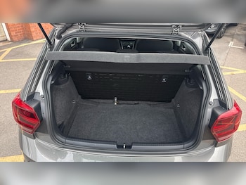 Used Volkswagen Polo 2018 for sale - 78539564: Photo