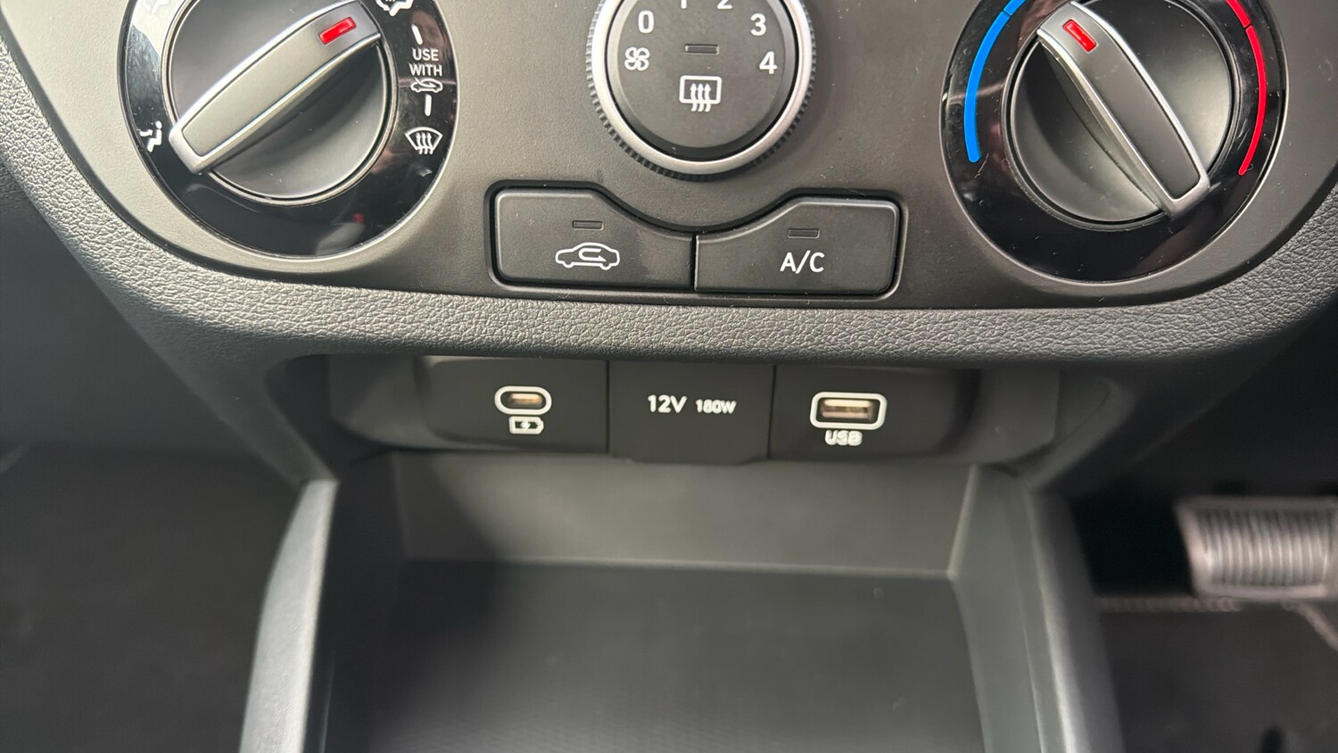 Used Hyundai i10 2025 for sale - 77744182: Photo 35