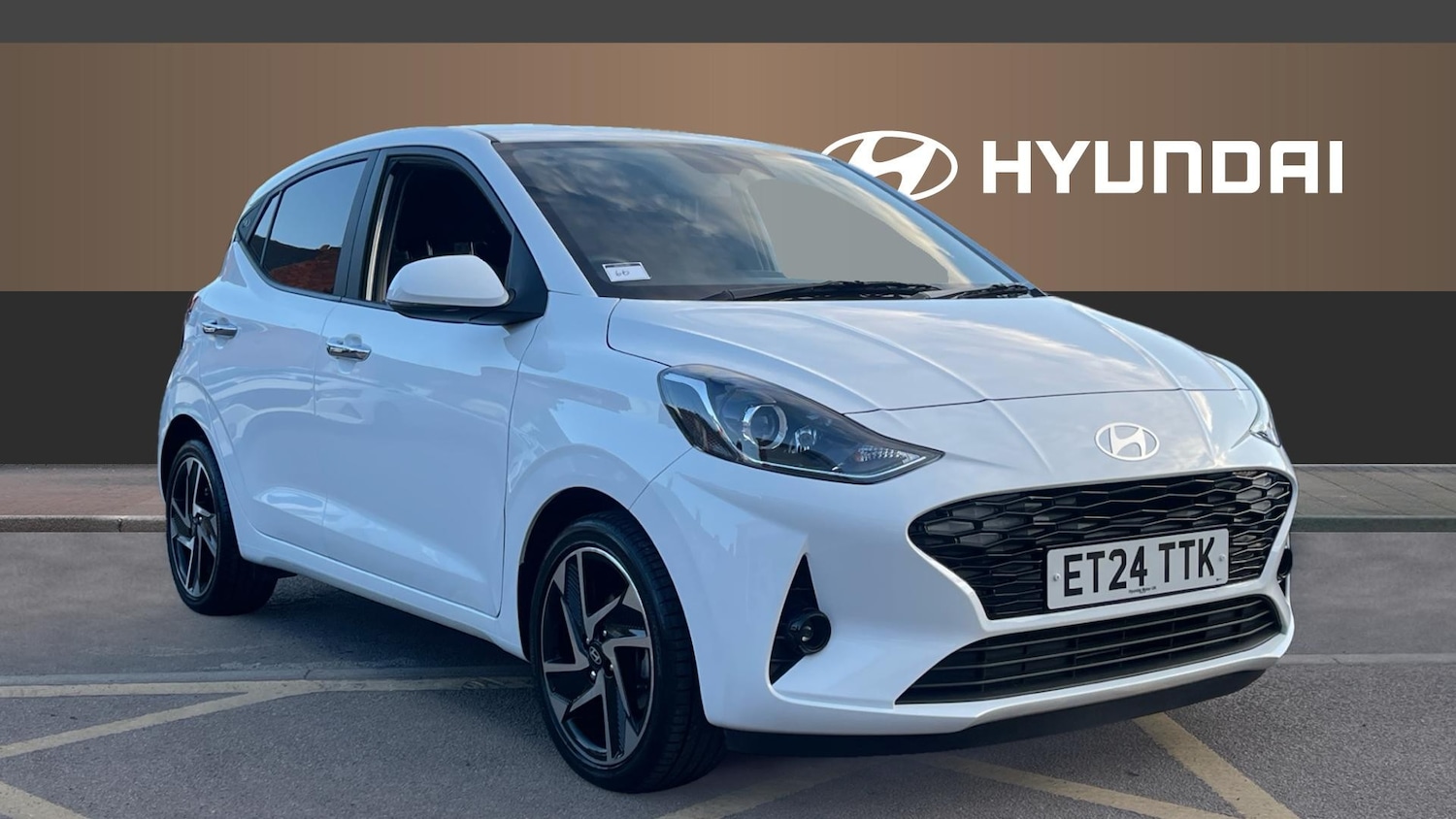 Used Hyundai i10 2024 for sale - 76115732: Photo 1
