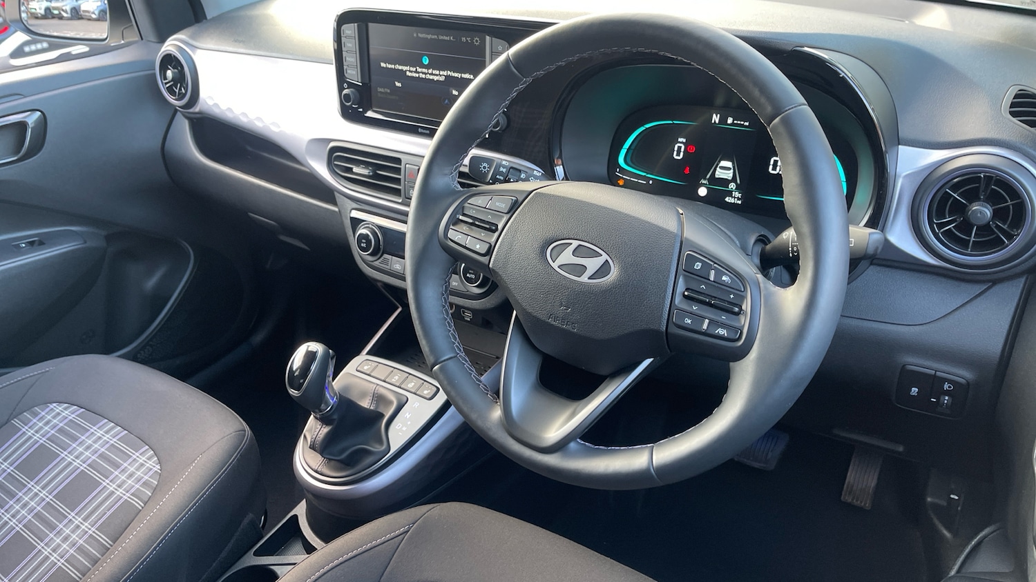 Used Hyundai i10 2024 for sale - 76115732: Photo 11