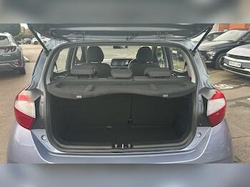 Used Hyundai i10 2025 for sale - 76891608: Photo