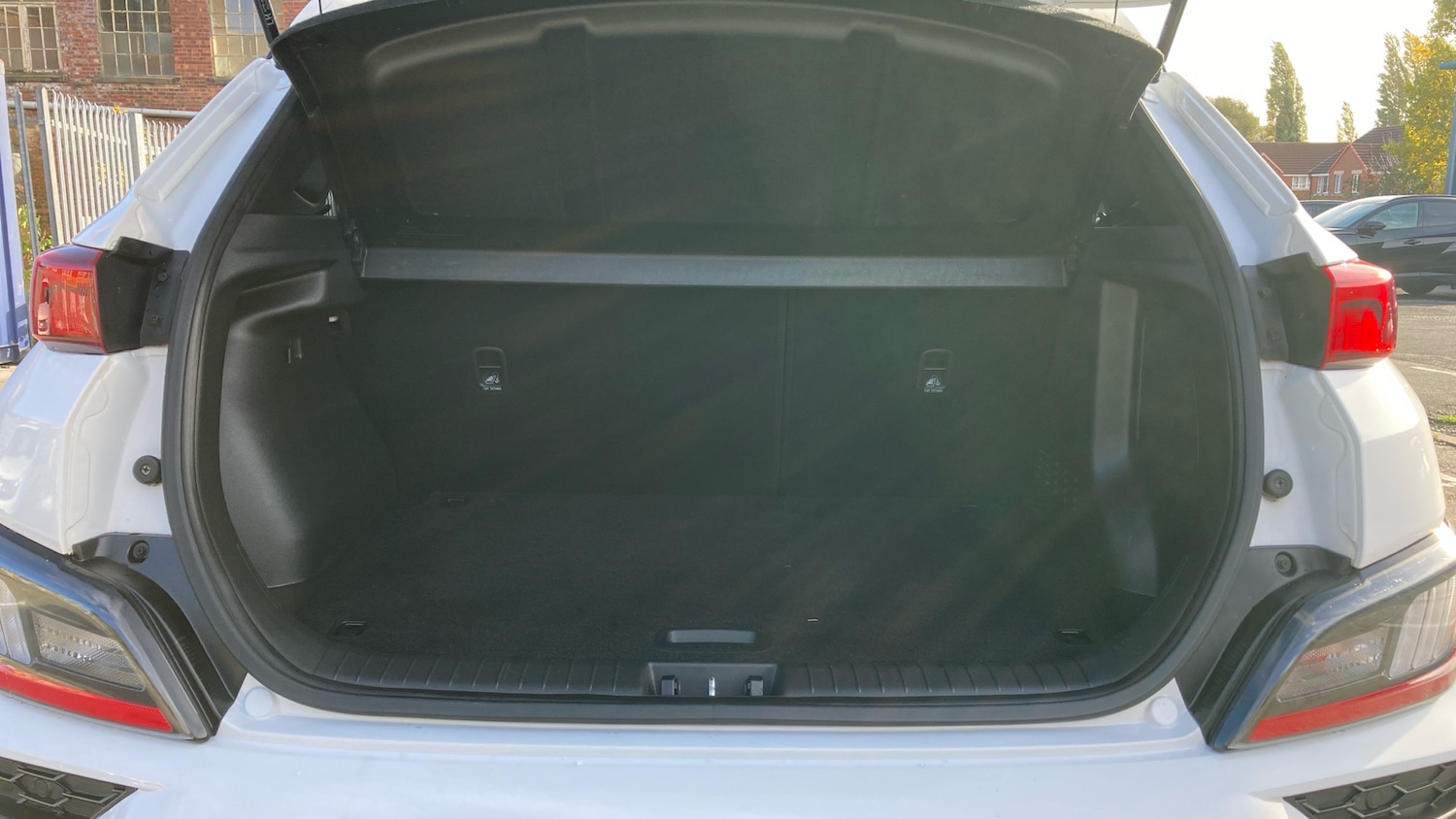 Used Hyundai KONA 2021 for sale - 76494445: Photo 4