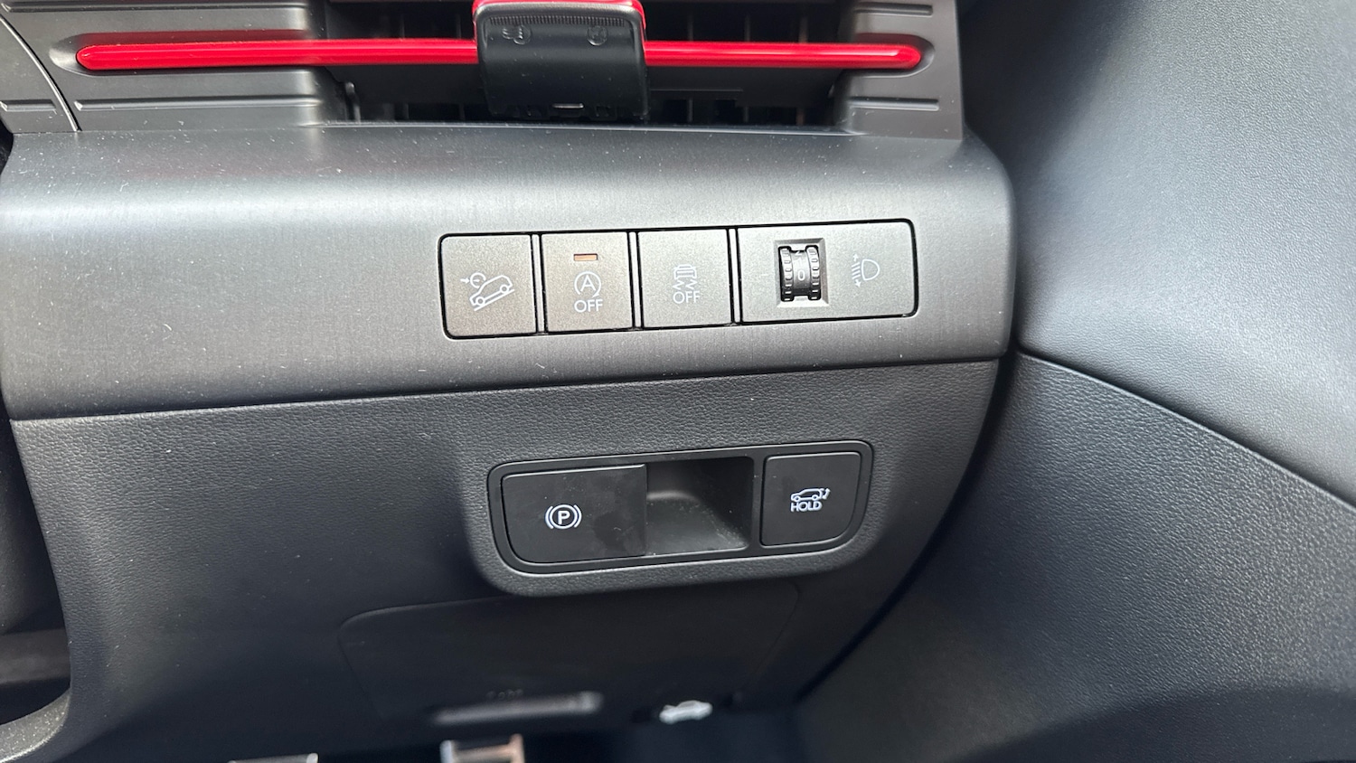 Used Hyundai KONA 2024 for sale - 77459642: Photo 30