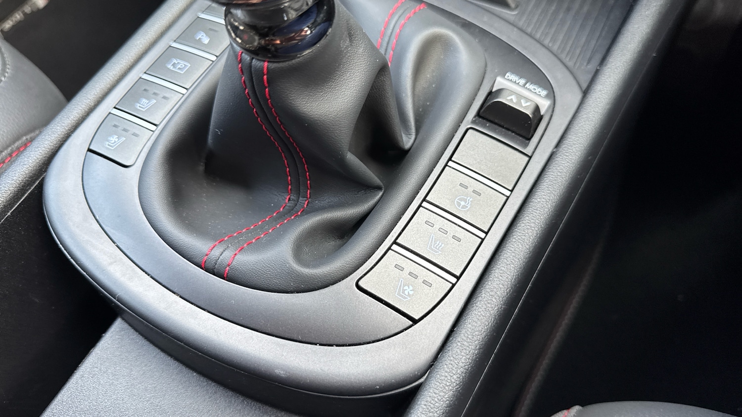 Used Hyundai KONA 2024 for sale - 77459642: Photo 31