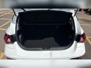 Used Hyundai i20 2025 for sale - 78680482: Photo