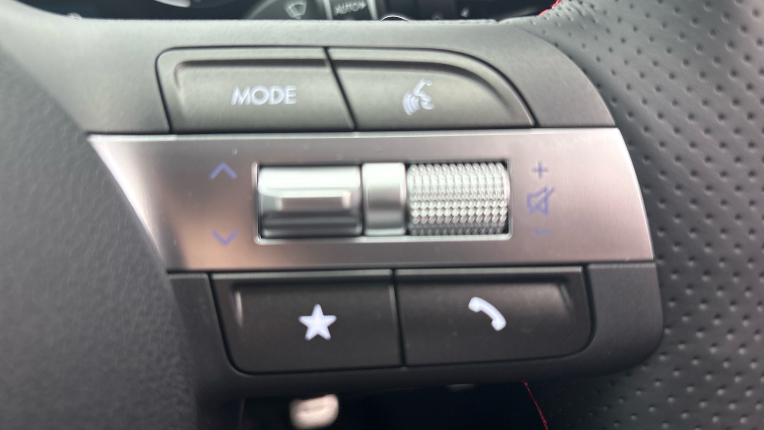 Used Hyundai KONA 2025 for sale - 76891612: Photo 35