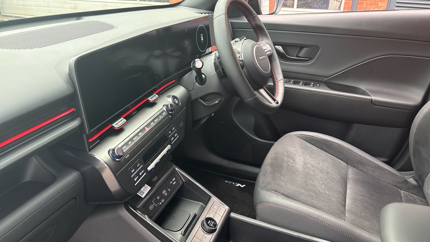 Used Hyundai KONA 2025 for sale - 76891612: Photo 9