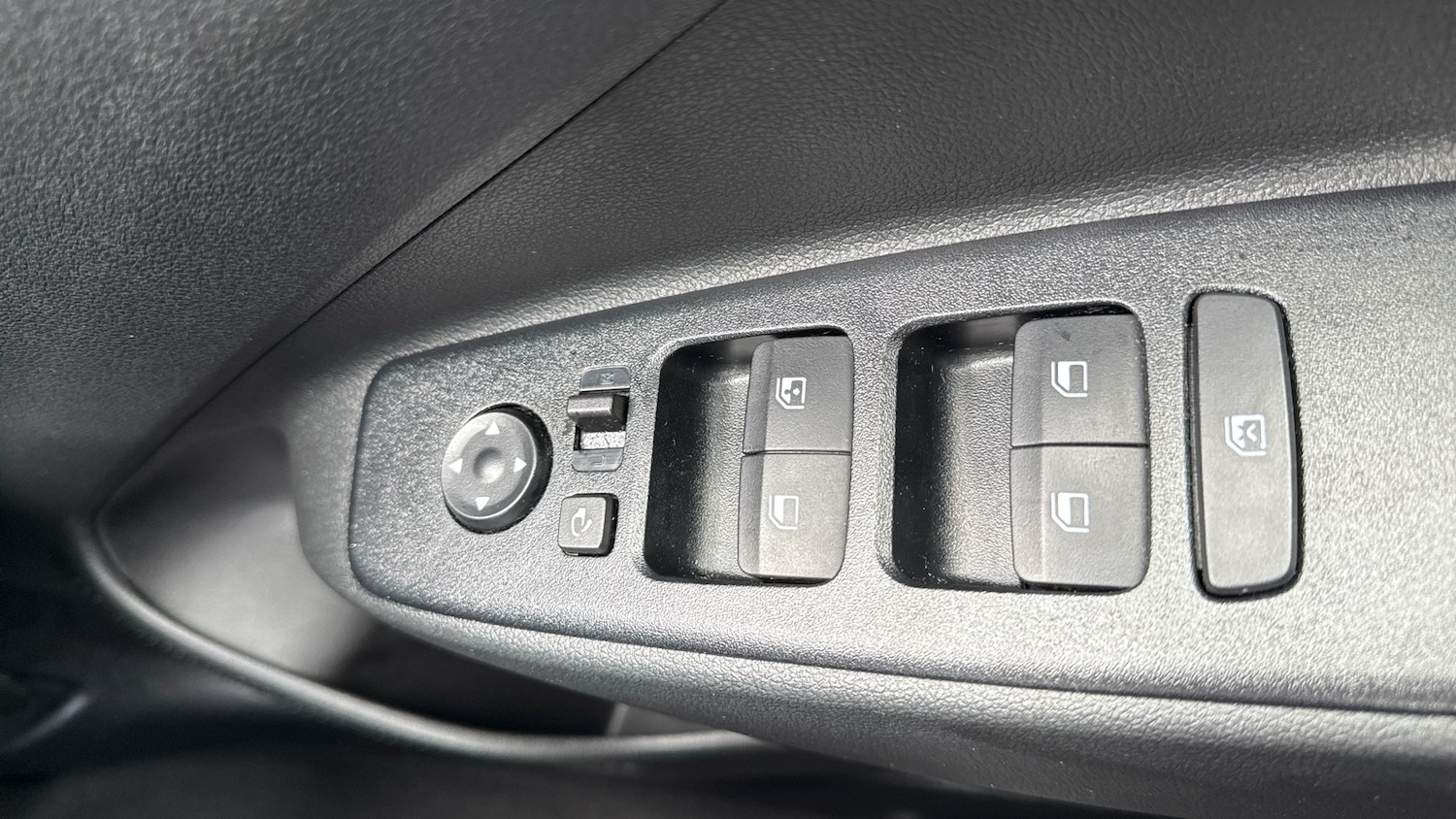 Used Hyundai i10 2024 for sale - 76637581: Photo 26