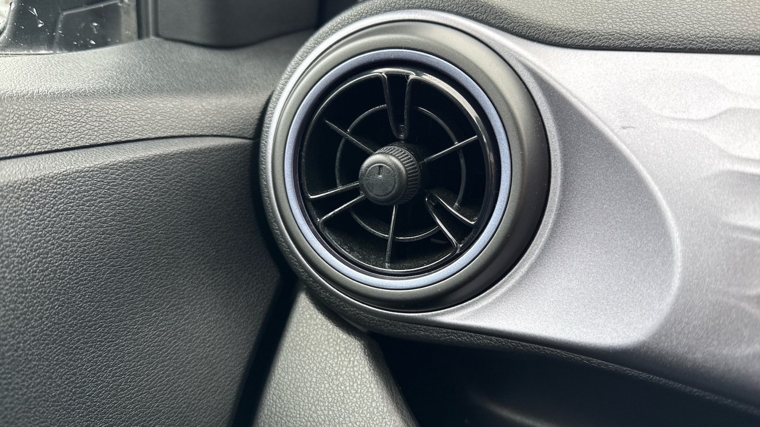 Used Hyundai i10 2024 for sale - 76637581: Photo 27