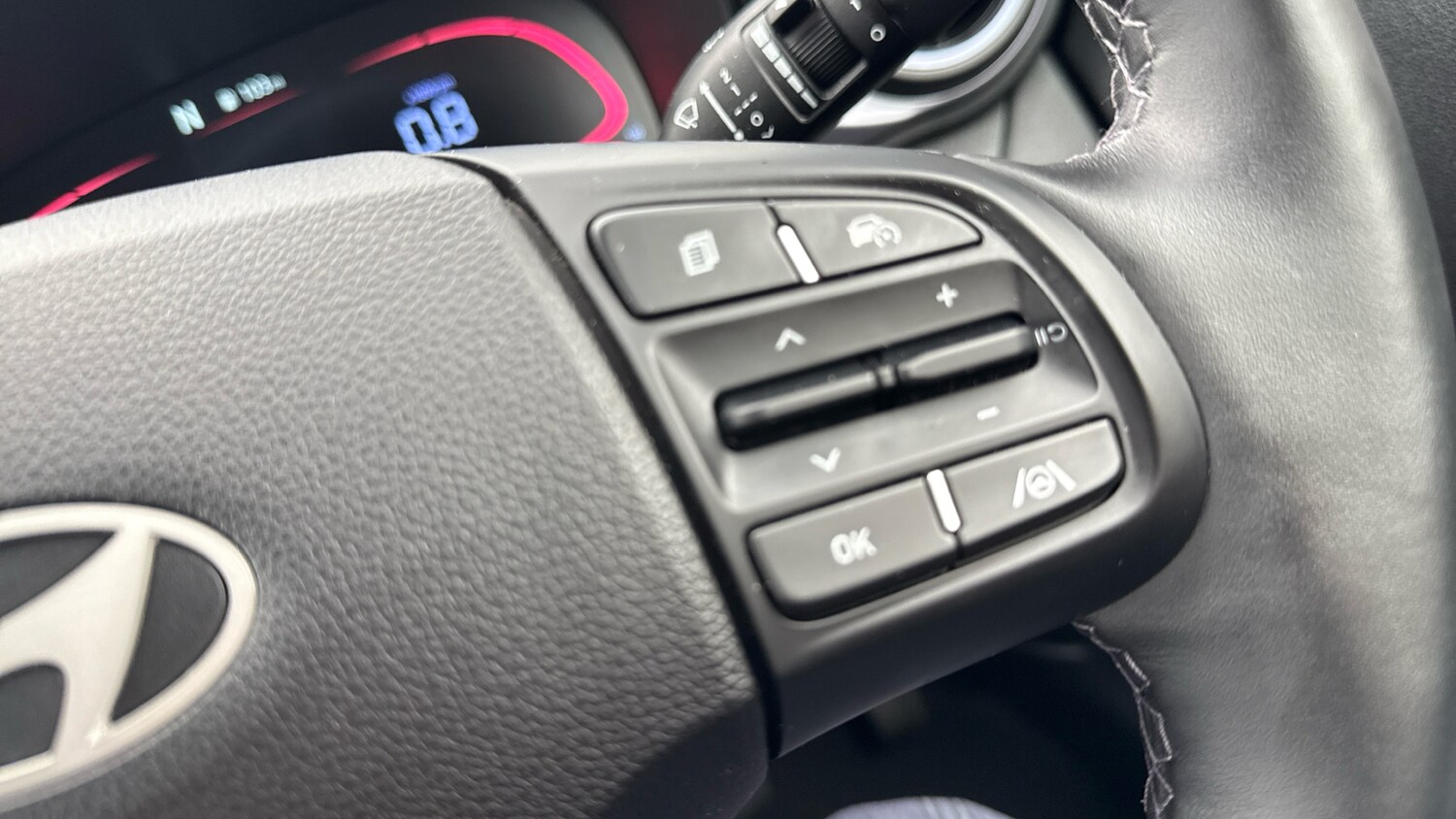 Used Hyundai i10 2024 for sale - 76637581: Photo 33