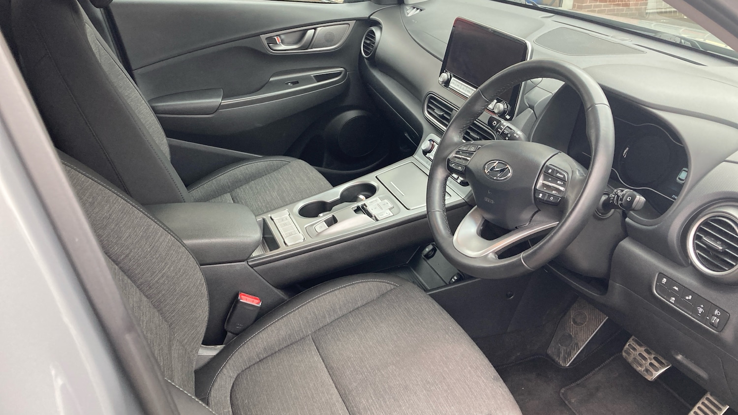 Used Hyundai KONA 2020 for sale - 76908441: Photo 11