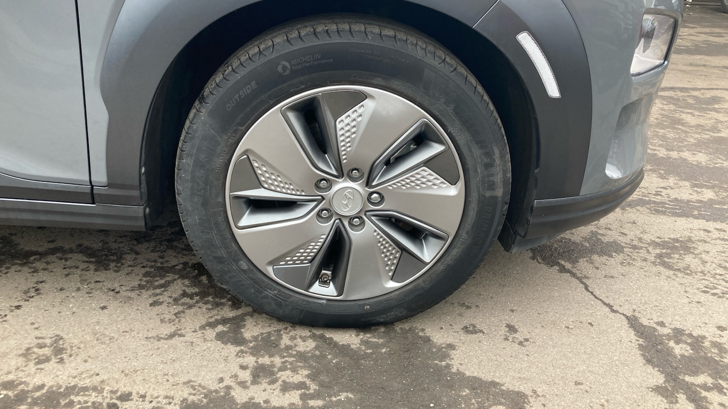 Used Hyundai KONA 2020 for sale - 76908441: Photo 32