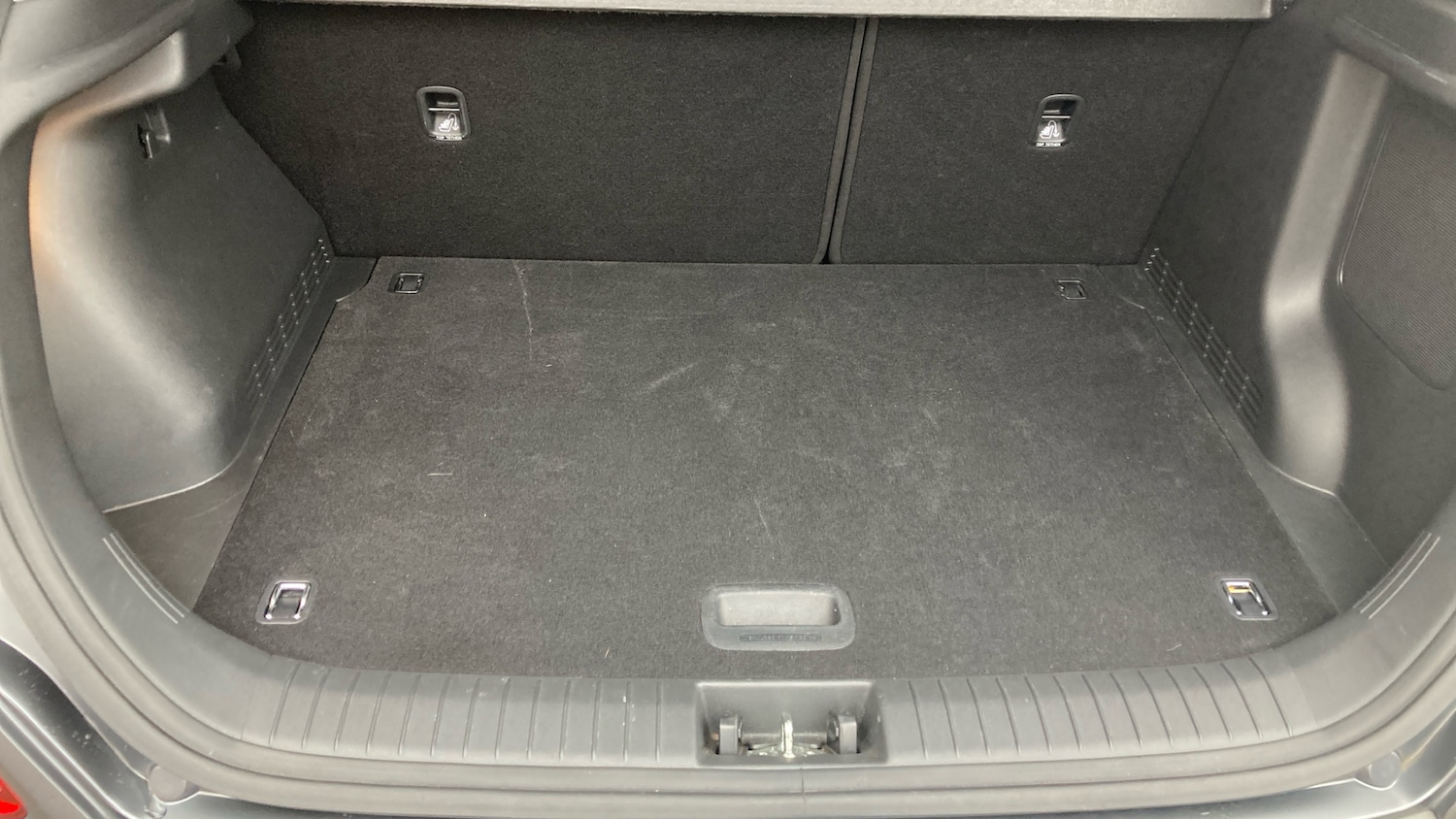 Used Hyundai KONA 2020 for sale - 76908441: Photo 35