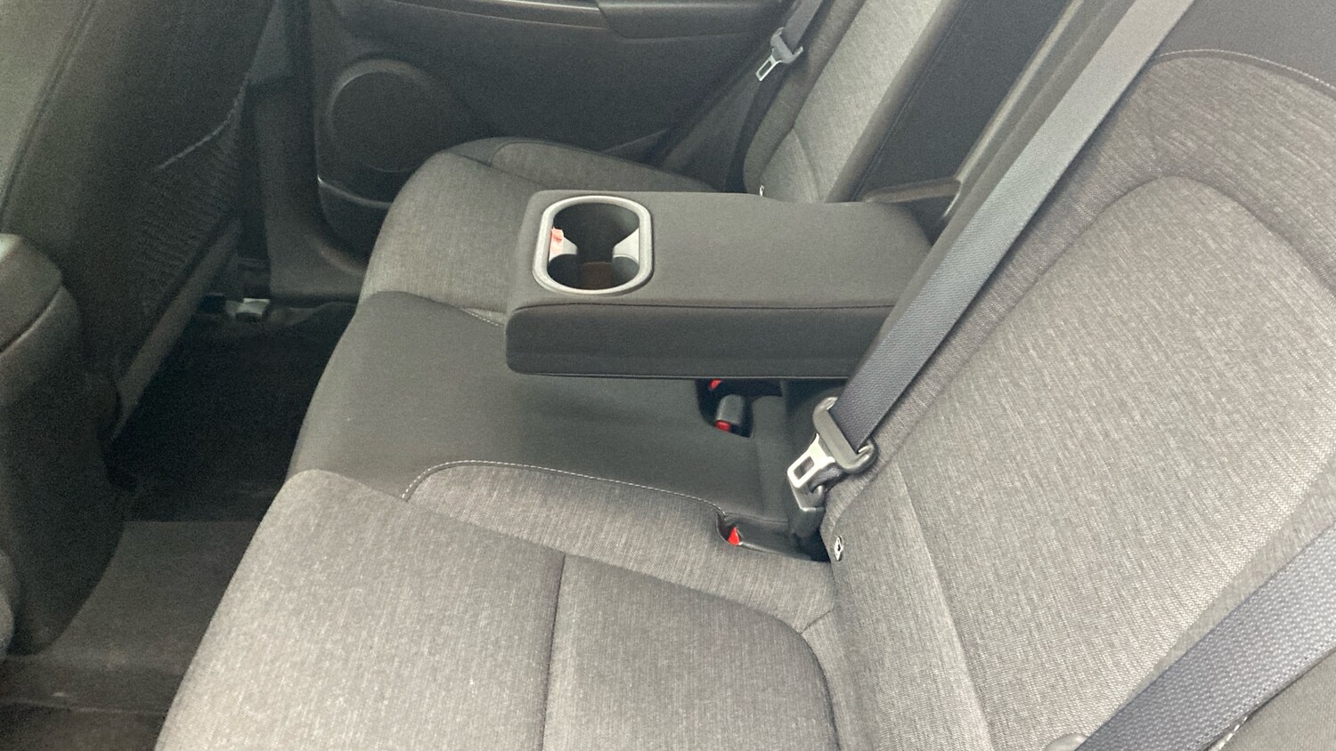 Used Hyundai KONA 2020 for sale - 76908441: Photo 38