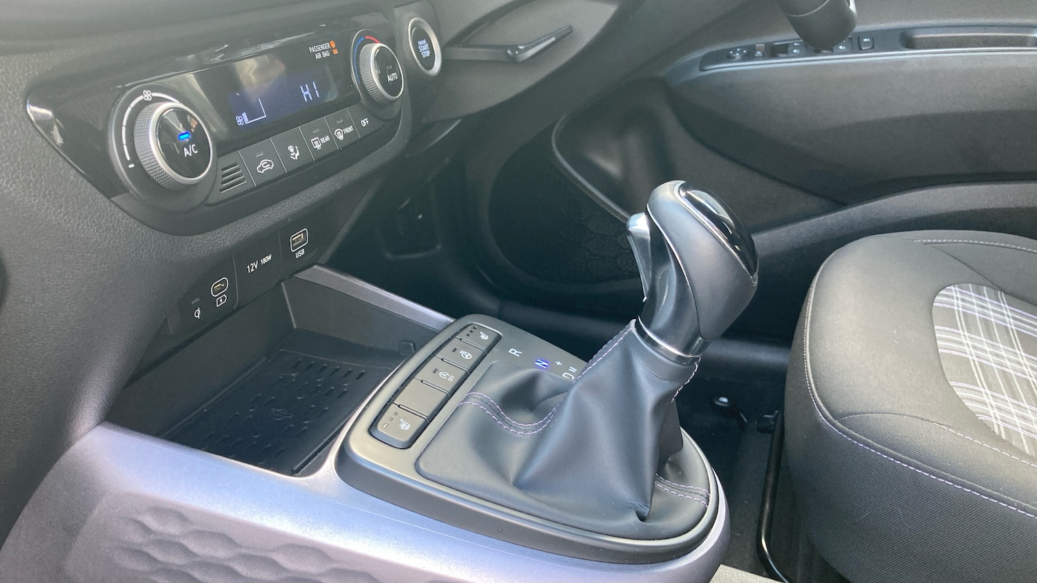 Used Hyundai i10 2024 for sale - 77274782: Photo 13