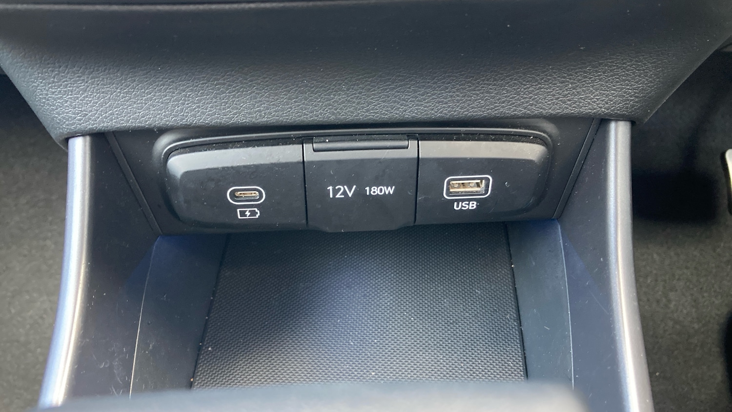 Used Hyundai BAYON 2024 for sale - 76106937: Photo 39