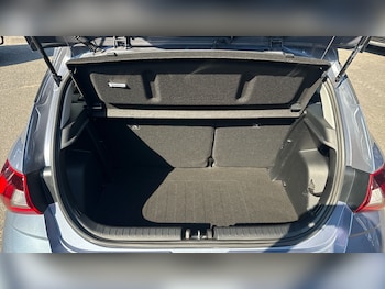 Used Hyundai i20 2024 for sale - 78997513: Photo