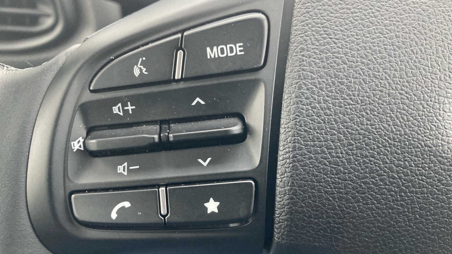 Used Hyundai i10 2025 for sale - 77103346: Photo 21