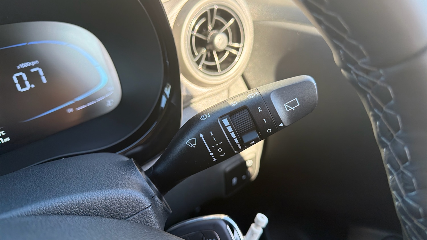 Used Hyundai i10 2025 for sale - 77744185: Photo 32