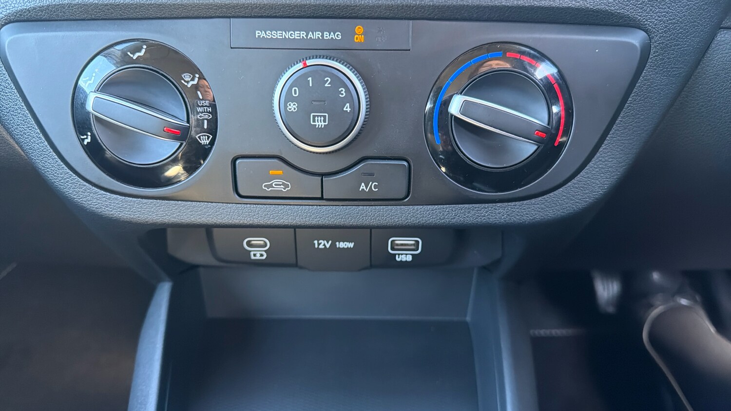 Used Hyundai i10 2025 for sale - 77744185: Photo 34