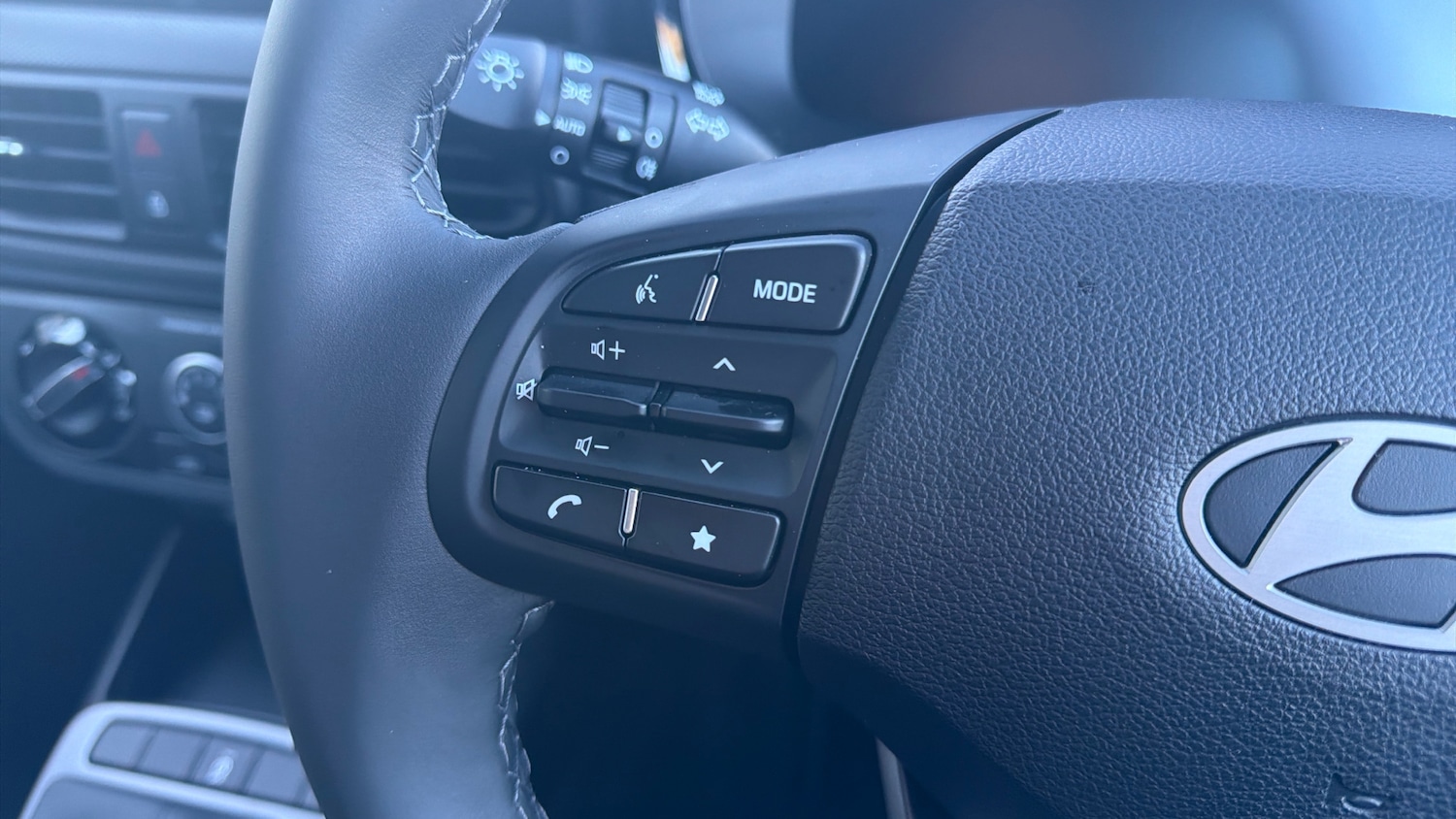 Used Hyundai i10 2025 for sale - 77744180: Photo 30