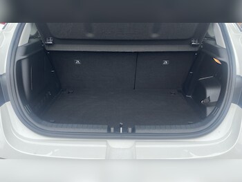 Used Hyundai i20 2023 for sale - 78267175: Photo