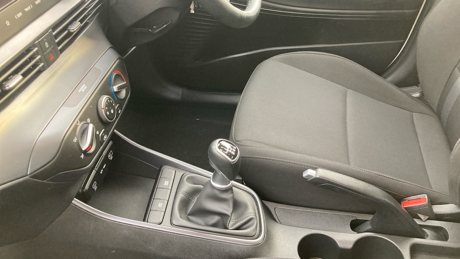 Used Hyundai i20 2024 for sale - 76078045: Photo 13
