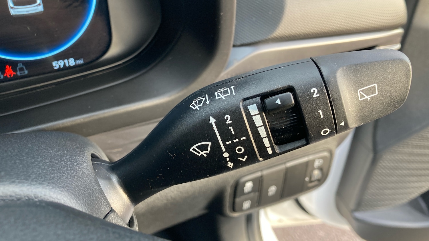 Used Hyundai i20 2024 for sale - 76078045: Photo 27