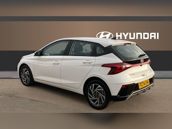 Used Hyundai i20 2024 for sale - 76078045: Photo 2