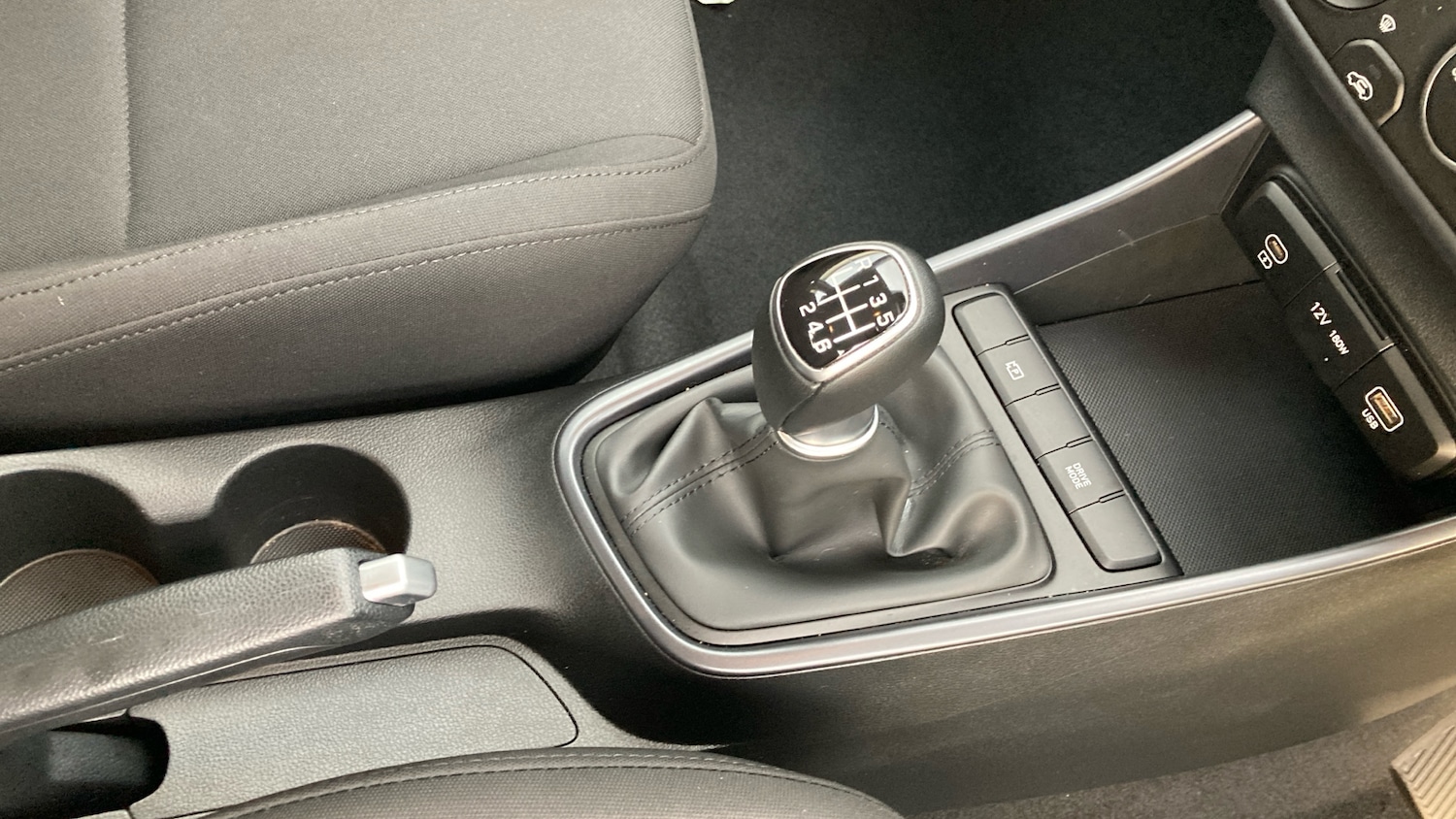 Used Hyundai i20 2024 for sale - 76078045: Photo 33