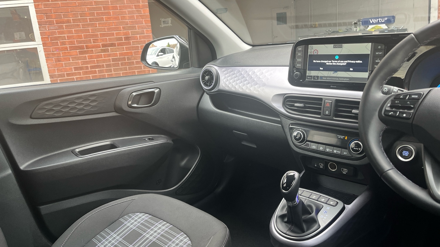 Used Hyundai i10 2024 for sale - 76115734: Photo 14