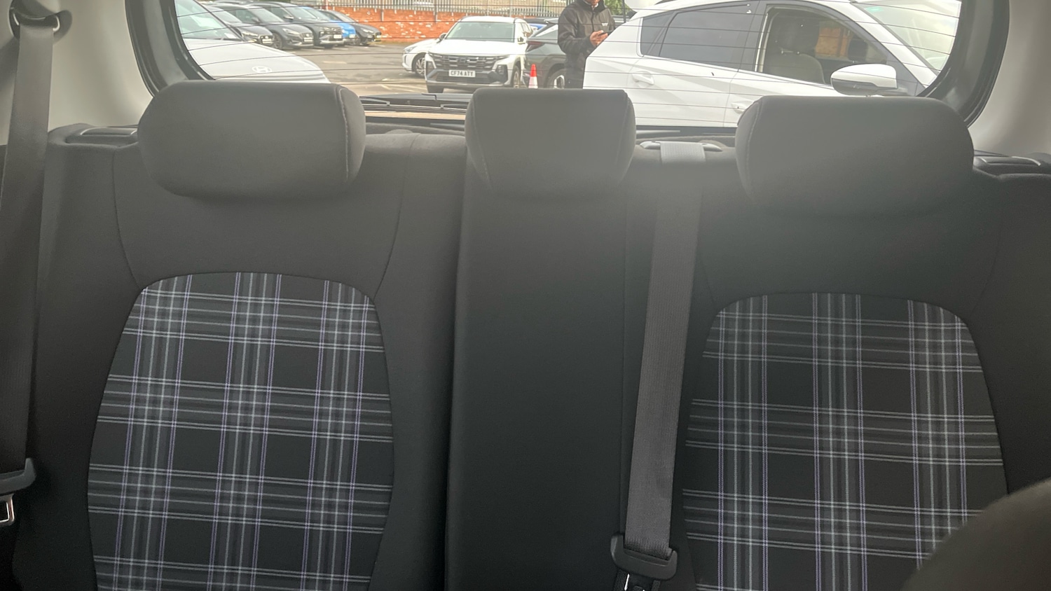 Used Hyundai i10 2024 for sale - 76115734: Photo 15