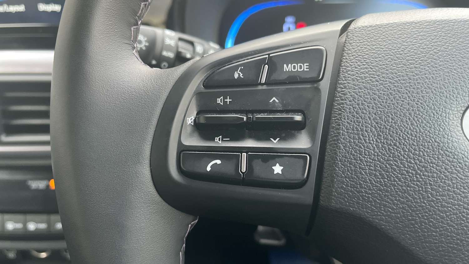 Used Hyundai i10 2024 for sale - 76115734: Photo 25