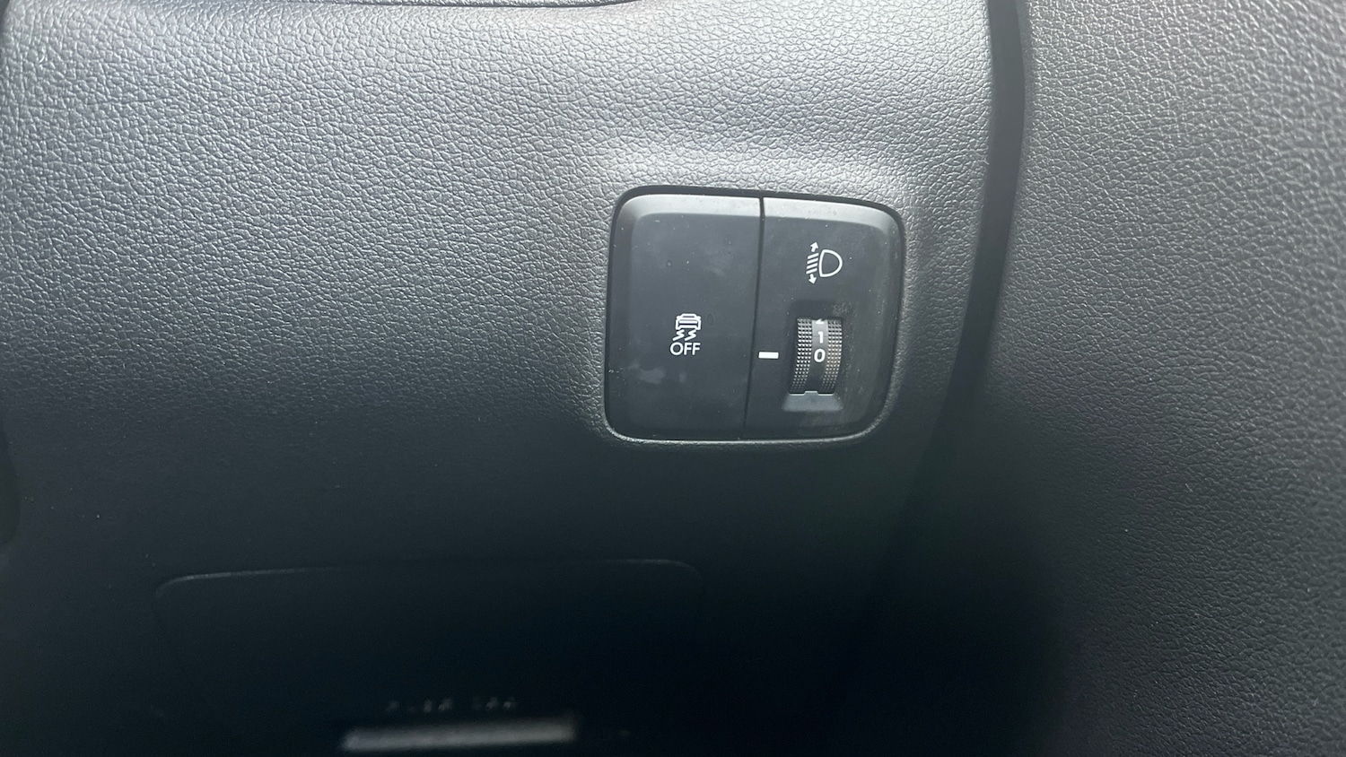 Used Hyundai i10 2024 for sale - 76115734: Photo 31
