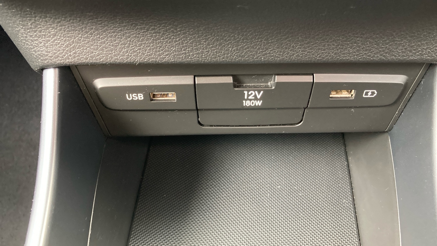 Used Hyundai i20 2022 for sale - 76366261: Photo 38