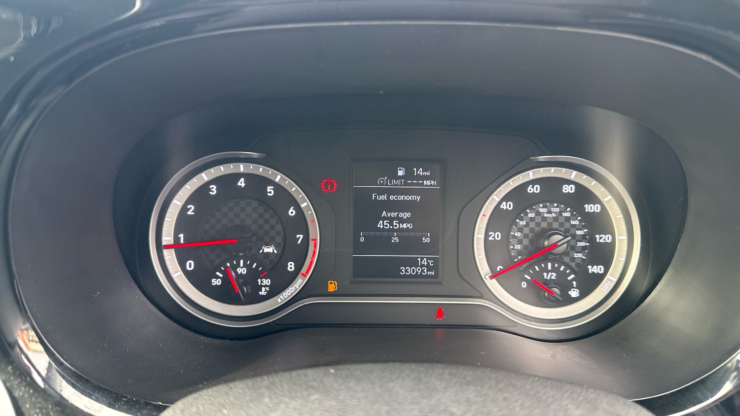 Used Hyundai i10 2023 for sale - 77687369: Photo 35